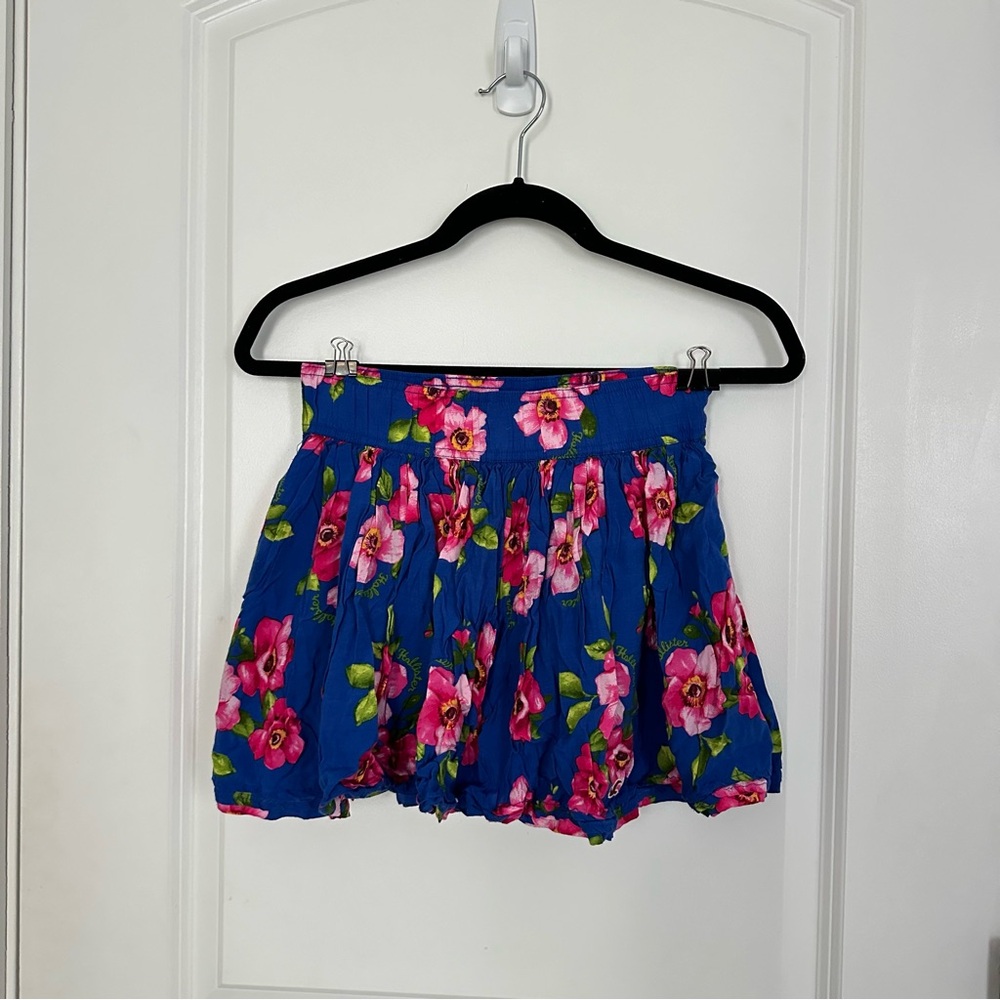 Pink and blue floral hollister skirt